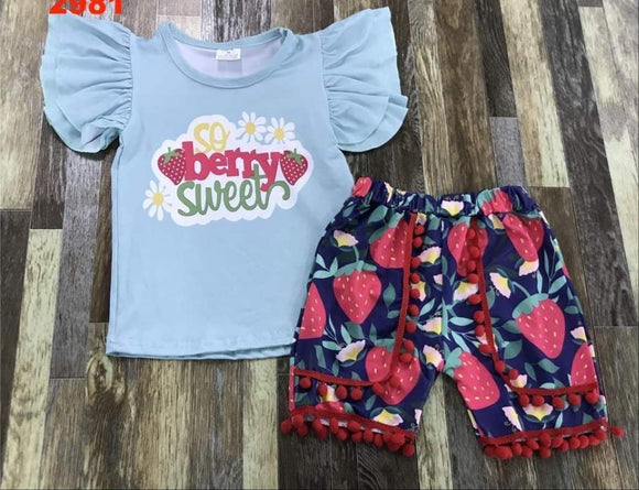Berry Sweet Outfit